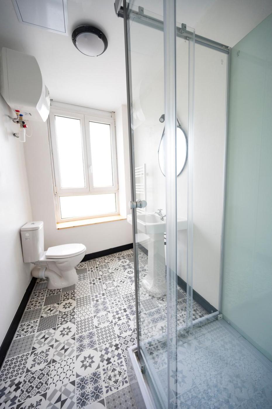 Elegante Avec Salle De Douche Privative Apartment *